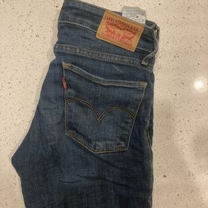 Levi’s skinny jeans